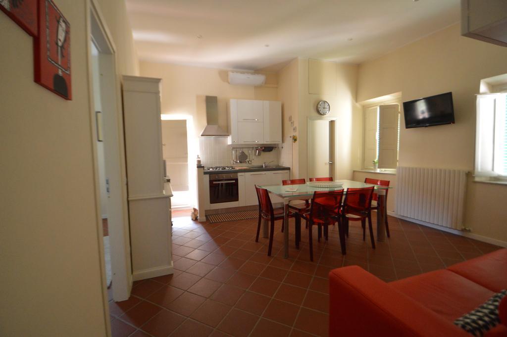 Apartamento La Casa Di Rachele Lucca Habitación foto